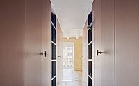 020-rosegold-apartment-blending-tradition-modernity