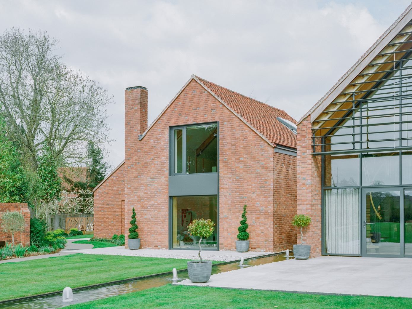 Lowater House: A Riverside Brick Beauty in Marlow