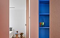 023-rosegold-apartment-blending-tradition-modernity
