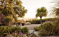 034-hills-santa-barbara-midcentury-modern-haven