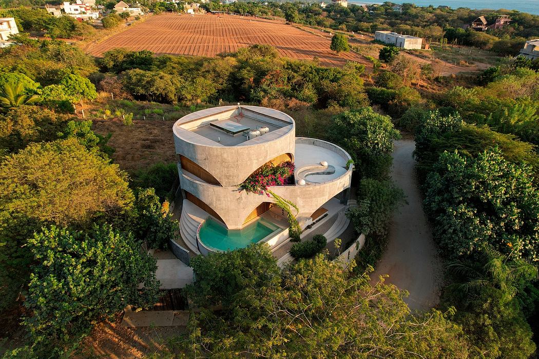 Casa Toro: How This Ocean-Inspired House Merges With Nature