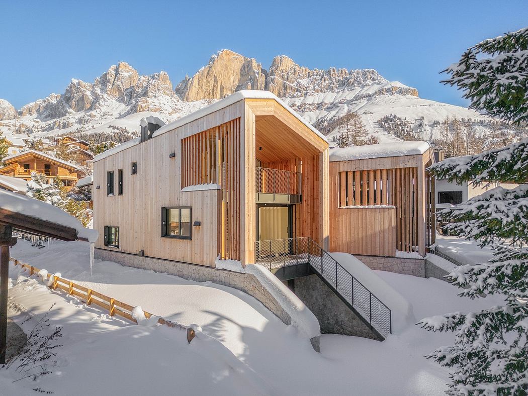 House Carezza: Embracing Modern Alpine Living in Bolzano