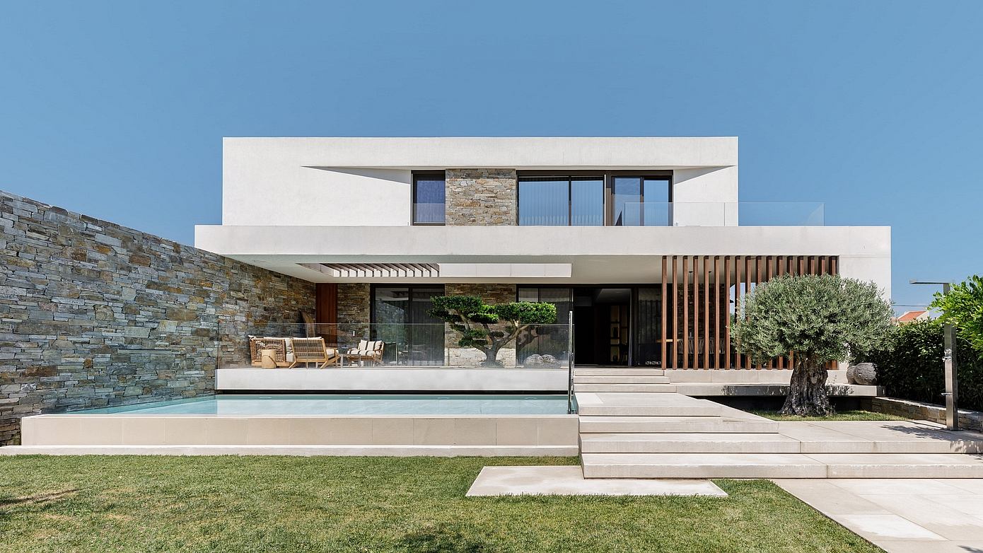 Paggaion House: A Modern Marvel in Eleftheroupoli, Greece