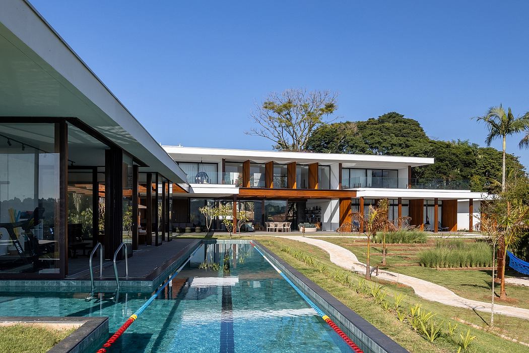 Piedade House: A Modern Vacation Home Oasis in Brazil