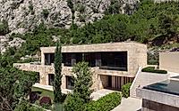 001-villa-mandragora-where-modern-design-embraces-natural-beauty.jpg