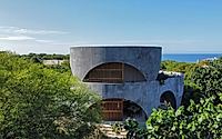 002-casa-toro-how-this-ocean-inspired-house-merges-with-nature.jpg