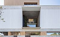 002-morphosis-house-a-modern-home-in-san-isidro-argentina.jpg