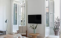 003-ayala-house-unifying-spaces-for-a-modern-madrid-apartment.jpg