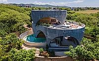 004-casa-toro-how-this-ocean-inspired-house-merges-with-nature.jpg