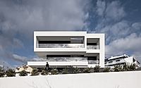004-saramagal-house-a-new-vision-for-suburban-lisbon-living.jpg