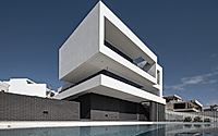 005-saramagal-house-a-new-vision-for-suburban-lisbon-living.jpg