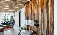 008-alive-well-austin-inside-the-healing-haven-by-matt-fajkus-architecture.jpg
