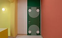 008-pediatricians-office-how-color-wood-shapes-child-friendly-clinics.jpg