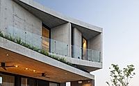 009-casa-orbita-a-modern-home-blending-with-argentinas-landscape.jpg