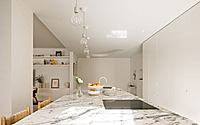 009-paco-lumiar-ac-apartment-a-stunning-lisbon-renovation.jpg