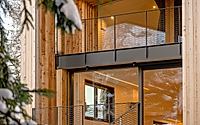 010-house-carezza-embracing-modern-alpine-living-in-bolzano.jpg