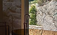 010-la-roca-house-a-masterpiece-of-modern-design-in-spain.jpg