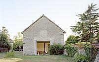 013-hecourt-a-modern-twist-on-french-farmhouse-design.jpg