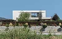 014-paggaion-house-a-modern-marvel-in-eleftheroupoli-greece.jpg