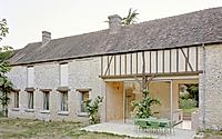 015-hecourt-a-modern-twist-on-french-farmhouse-design.jpg