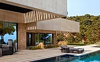 016-la-roca-house-a-masterpiece-of-modern-design-in-spain.jpg
