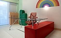 016-pediatricians-office-how-color-wood-shapes-child-friendly-clinics.jpg
