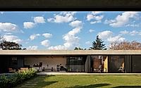 018-luz-exploring-ihouses-vision-of-modern-uruguayan-living.jpg