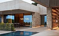020-la-roca-house-a-masterpiece-of-modern-design-in-spain.jpg