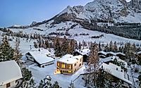 021-house-carezza-embracing-modern-alpine-living-in-bolzano.jpg