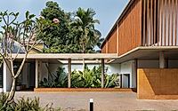 031-the-stoic-wall-residence-merging-indoors-with-the-tropical-outdoors.jpg