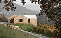 001-habitat-l-a-modern-twist-on-traditional-mountain-houses.jpg