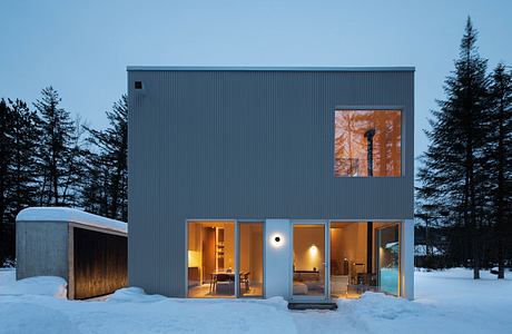 Rustic Grade: Embracing Minimalism in a Canadian Forest