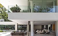 002-p13-residence-redefining-luxury-with-minimalist-design.jpg
