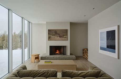 Retreat: Exploring a Nature-Forward Home in Ontario