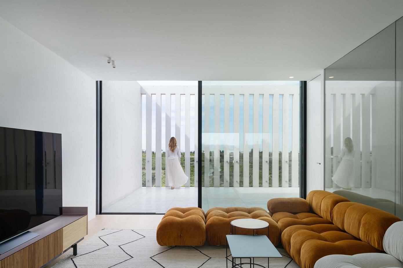 Vertical House: A Contemporary Architectural Marvel in Spain