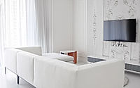 003-more-white-than-off-white-the-minimalist-charm-of-a-tbilisi-apartment.jpg