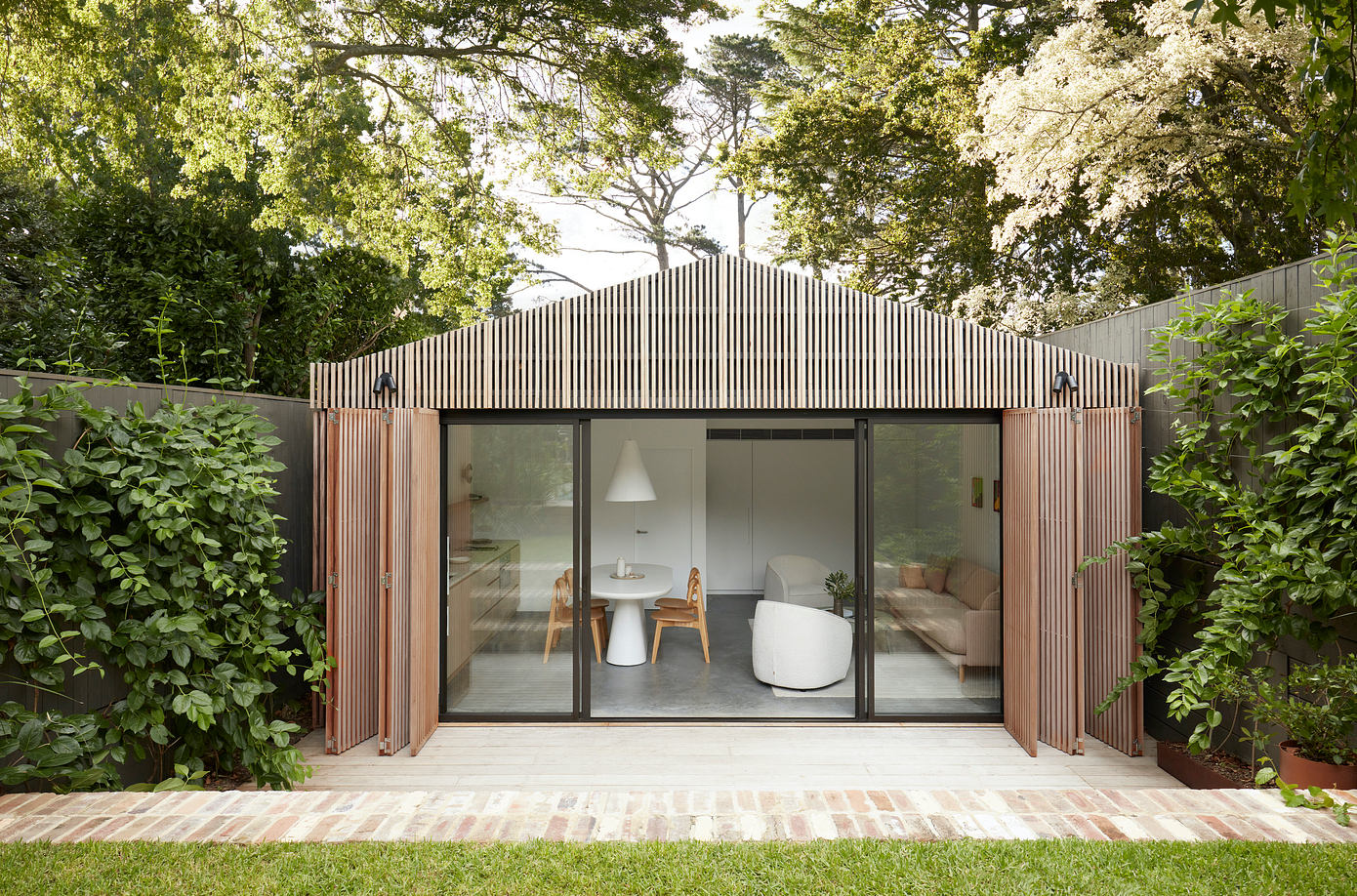 The Pool House: Sustainable Design in Suburban Australia