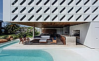 004-ventura-house-a-modern-architectural-gem-in-brazil.jpg