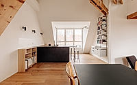 006-amsterdam-loft-preserving-1924s-charm-with-modern-flair.jpg