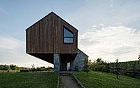 006-hillside-house-where-modern-style-meets-rustic-environment.jpg