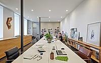 007-9-east-studio-collective-offices-modern-redesign-in-chicago.jpg