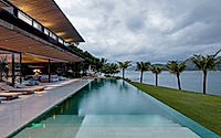 007-ab-house-a-revolution-in-tropical-luxury-and-sustainability.jpg