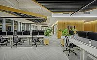 007-high-tech-company-designing-a-modern-collaborative-office-space.jpg