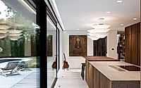 007-mid-century-residence-ave-duchastel-blending-scandinavian-and-japanese-influences-in-montreal.jpg