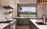 007-mountain-home-merging-modern-design-and-rustic-elegance-in-oregon.jpg