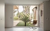 009-november-house-integrating-nature-and-design-in-valencia.jpg