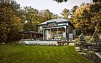 010-breakthrough-connecting-with-nature-in-montreals-modern-house.jpg