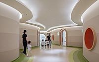 010-eyaskids-pro-a-creative-kindergarten-where-art-meets-architecture.jpg