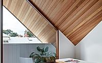 010-feng-shui-inside-melbournes-energy-optimized-house-design.jpg