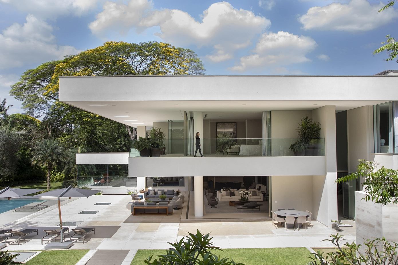 P13 Residence: Redefining Luxury with Minimalist Design